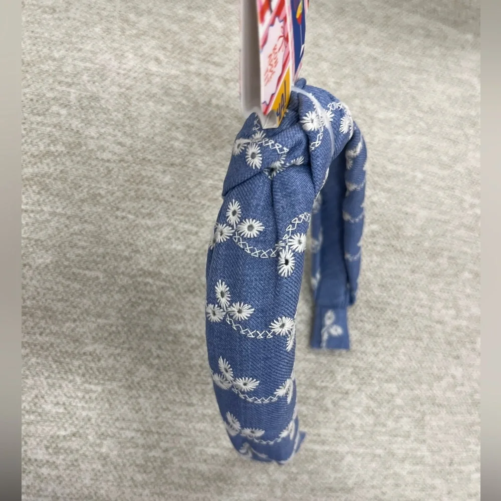 NWT ⚜️💙⚜️ Piper K Gorgeous Blue Floral Denim Embroided  Headband - Picture 7 of 12